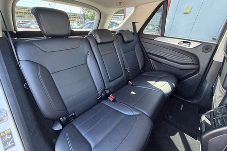 Mercedes-Benz GLE 2.1 GLE250d AMG Line SUV 5dr Diesel G-Tronic 4MATIC Euro 6 (s/s) (204 ps) 33