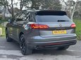 Volkswagen Touareg 3.0 TSI V6 Black Edition Tiptronic 4Motion Euro 6 (s/s) 5dr 17
