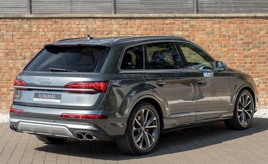 Audi SQ7 7