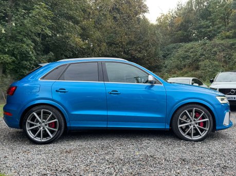 Audi RS Q3 2.5 RS Q3 TFSI Quattro Semi-Auto 4WD 5dr