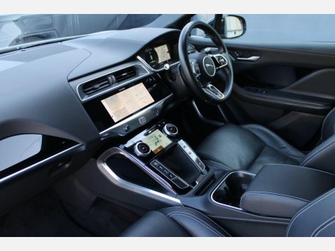 Jaguar I-Pace HSE BLACK 11
