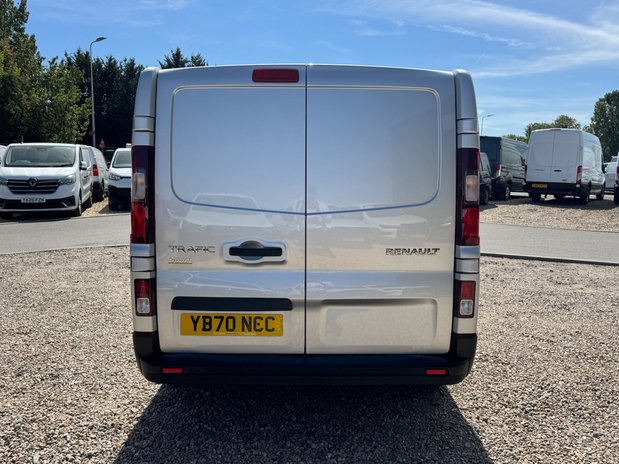 Renault Trafic AUTO SWB (SOLD MT) L1H1 Low Roof Sport SL29 Air Con Alloys E 7