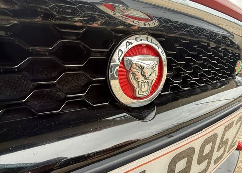 Jaguar F-Type 5.0 V8 R Coupe 2dr Petrol Auto Euro 5 (s/s) (550 ps) 34