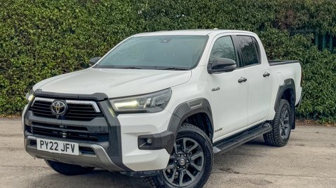 Toyota Hilux Invincible X | AUTO | D-4D | Camera | Nav | 2.8 LT | No VAT|