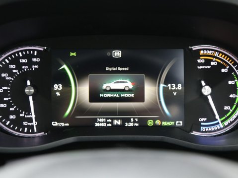 MG MG5 52.5kWh Excite Auto 5dr 14