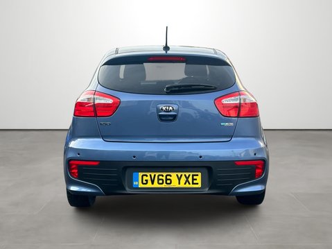 Kia Rio 1.4 ISG 3 5dr 8