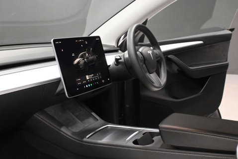 Tesla Model Y Model Y Performance AWD 4WD 5dr 6