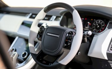Land Rover Range Rover Sport 5.0 SVR 11