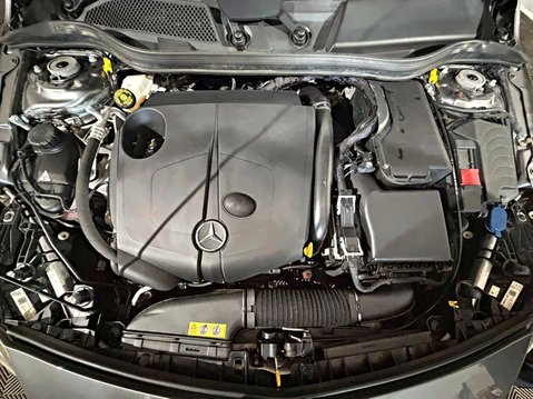 Mercedes-Benz A Class A 200 D AMG LINE PREMIUM PLUS 11