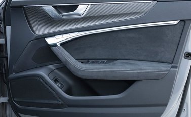 Audi RS6 Avant Performance Carbon Vorsprung 20