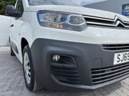 Citroen Berlingo 950 Enterprise XL 102 ps BlueHdi Panel Van 23