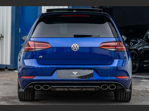 Volkswagen Golf 2.0 Golf R TSi 4Motion Semi-Auto 4WD 5dr 29