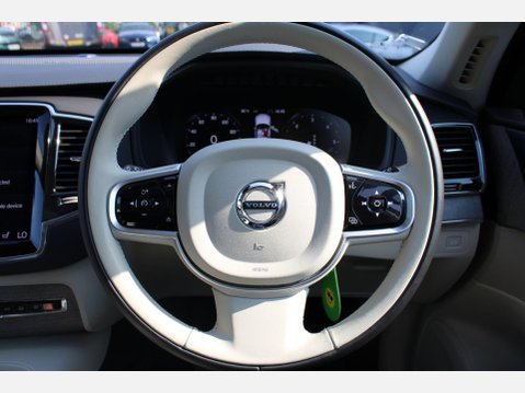 Volvo XC90 B5 INSCRIPTION PRO AWD MHEV 18