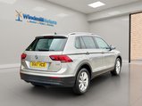 Volkswagen Tiguan 2.0 TDI SE Navigation DSG 4Motion Euro 6 (s/s) 5dr 10
