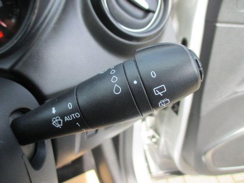 Renault Captur 0.9 TCe ENERGY Dynamique Nav Euro 6 (s/s) 5dr 32