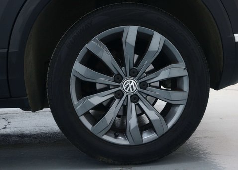 Volkswagen T-Roc 1.5 TSI GPF EVO SE SUV 5dr Petrol DSG Euro 6 (s/s) (150 ps) 16