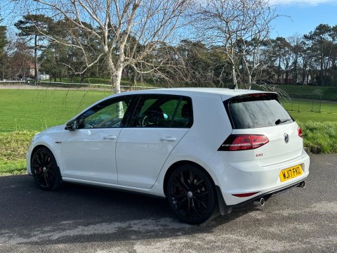 Volkswagen Golf 2.0 TSI BlueMotion Tech GTI DSG Euro 6 (s/s) 5dr 29