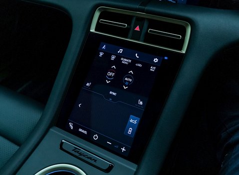 Porsche Taycan 4S Cross Turismo 22