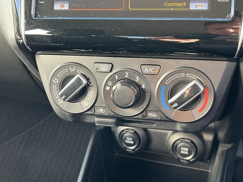 Suzuki Swift 1.2 Dualjet 83 12V Hybrid SZ-L 5dr 30