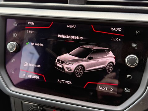 SEAT Arona TSI SE TECHNOLOGY DSG 37