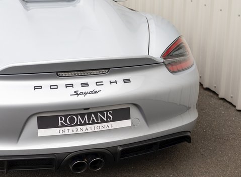 Porsche Boxster Spyder 24