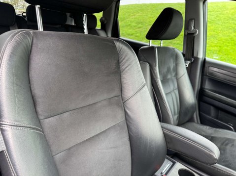 Honda CR-V 2.0 CR-V ES-T i-VTec 4WD 5dr 8