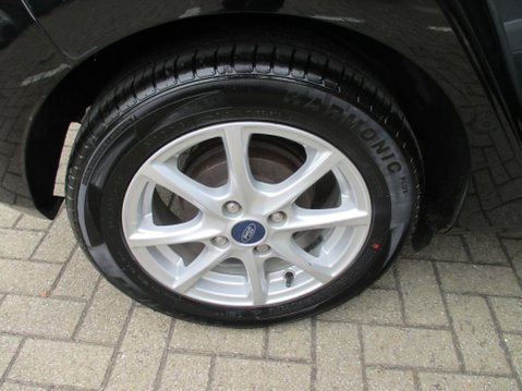 Ford Fiesta 1.1 Ti-VCT Zetec Euro 6 (s/s) 5dr 9