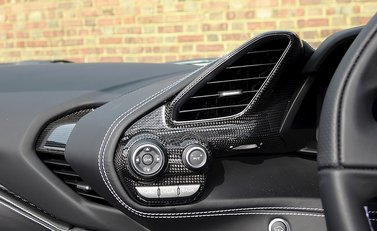 Ferrari 488 Spider 17