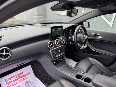 Mercedes-Benz A Class A 200 D AMG LINE PREMIUM 35
