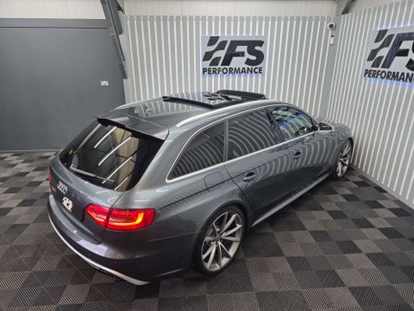Audi RS4 4.2 FSI V8 Estate 5dr Petrol S Tronic quattro Euro 5 (450 ps) 15