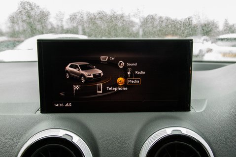 Audi Q2 TFSI BLACK EDITION 31