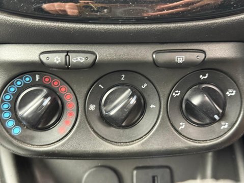 Vauxhall Corsa 1.4i ecoTEC Limited Edition Euro 6 3dr 15