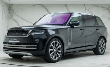 Land Rover Range Rover P400 AUTOBIOGRAPHY LWB 7 Seater 1