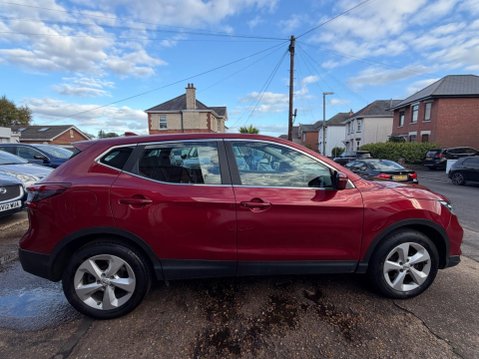 Nissan Qashqai 1.5 dCi Acenta Premium Euro 6 (s/s) 5dr 8