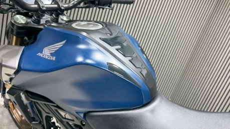 Honda CB 2021 NEO SPORT ONLY 17K STUNNING EXAMPLE 125CC 28