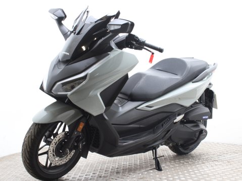 Honda NSS350 Forza 350 FORZA ABS SPECIAL EDITION 6