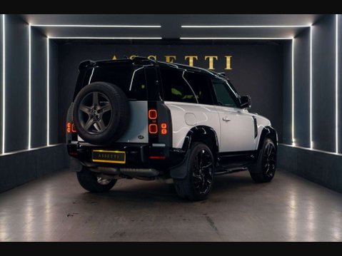 Land Rover Defender D250 ASSETTI EDT MHEV X-Dynamic SE SUV 3dr Diesel Auto 4WD Euro 6 (s/s) (25 4