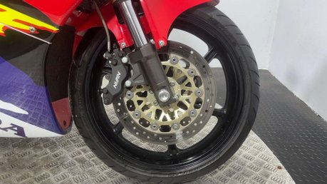 Honda RVF 2000 LATE REGISTERED GENUINE 8K CLASSIC 400CC SUPER SPORT 41