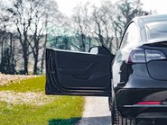 Tesla Model 3 PERFORMANCE AWD 7