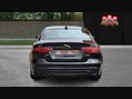 Jaguar XE R-DYNAMIC S 8