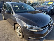Volkswagen Golf SE NAVIGATION TDI 8