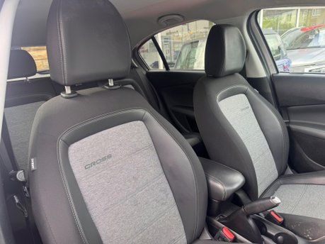 Fiat Tipo CROSS 11