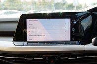 Volkswagen Golf LIFE TSI 31