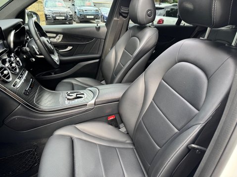 Mercedes-Benz GLC GLC 220 D 4MATIC AMG LINE PREMIUM 36