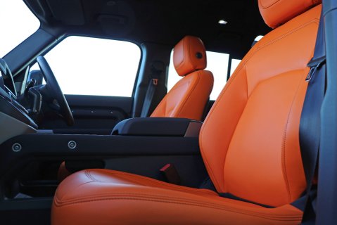 Defender 110 Commercial 19