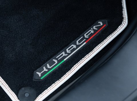 Lamborghini Huracan LP 640-4 EVO SPYDER 60th Anniversary Edition 33