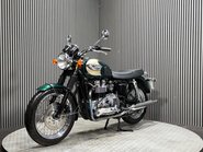 Triumph Bonneville 2004 ONLY 10K STUNNING MODERN CLASSIC NEW MOT 790CC 6