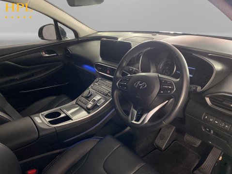 Hyundai SANTA FE 1.6 h T-GDi Premium SUV 5dr Petrol Hybrid Auto 4WD Euro 6 (s/s) (230 ps) 12