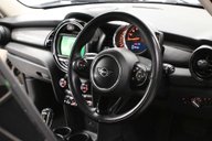 Mini Hatch 1.5 Cooper Auto 5dr 33