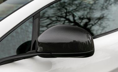 Aston Martin V12 Vantage AMR 28